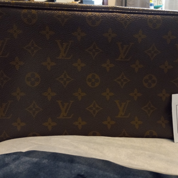 Vintage Louis Vuitton Trousse 28 - Picture 10 of 10